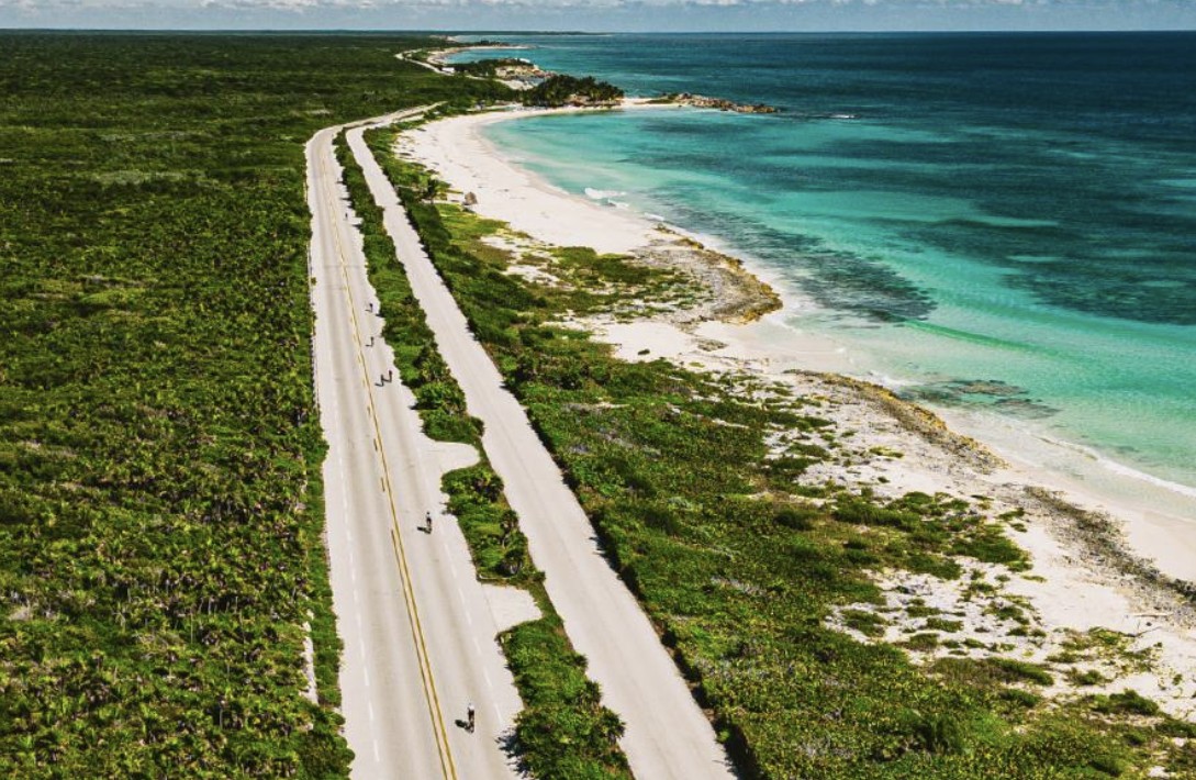@ironman/ Imagen del ciclismo en Cozumel