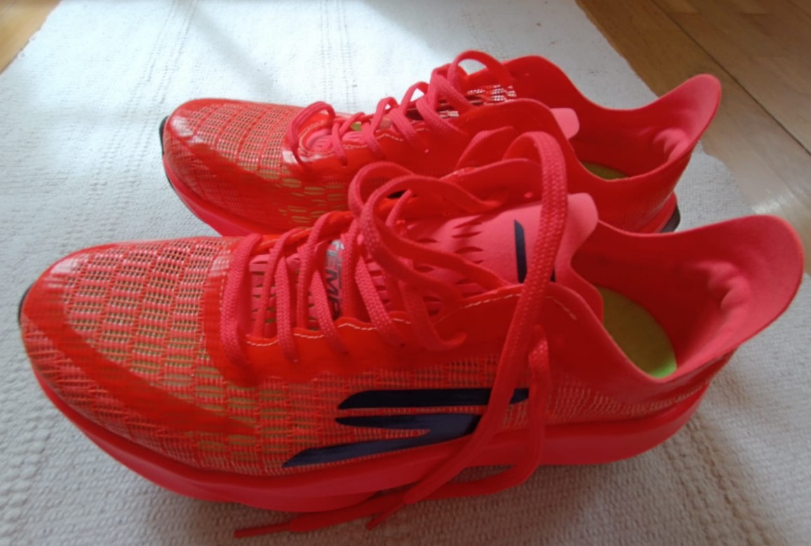 Imagen de las Skechers Aero Tempo Imagen de las Skechers Aero Tempo