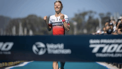 @t100/ Julie Derron ganando el T100 Dubái 2025