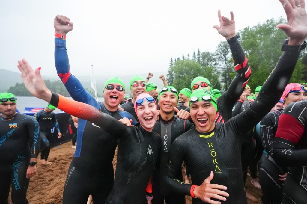 IRONMAN/ Imagen de triatletas antes de la salida