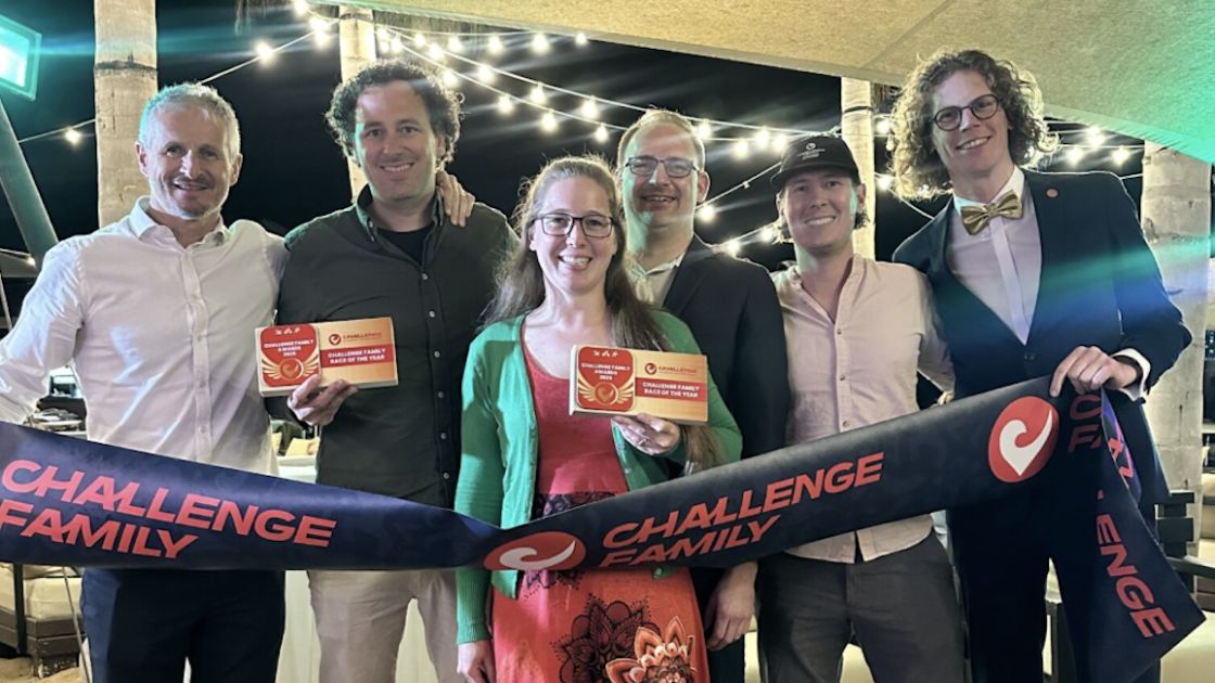 Equipo organizador de Challenge Almere-Amsterdam recoge el premio Race of the Year en los Challenge Family Awards 2025