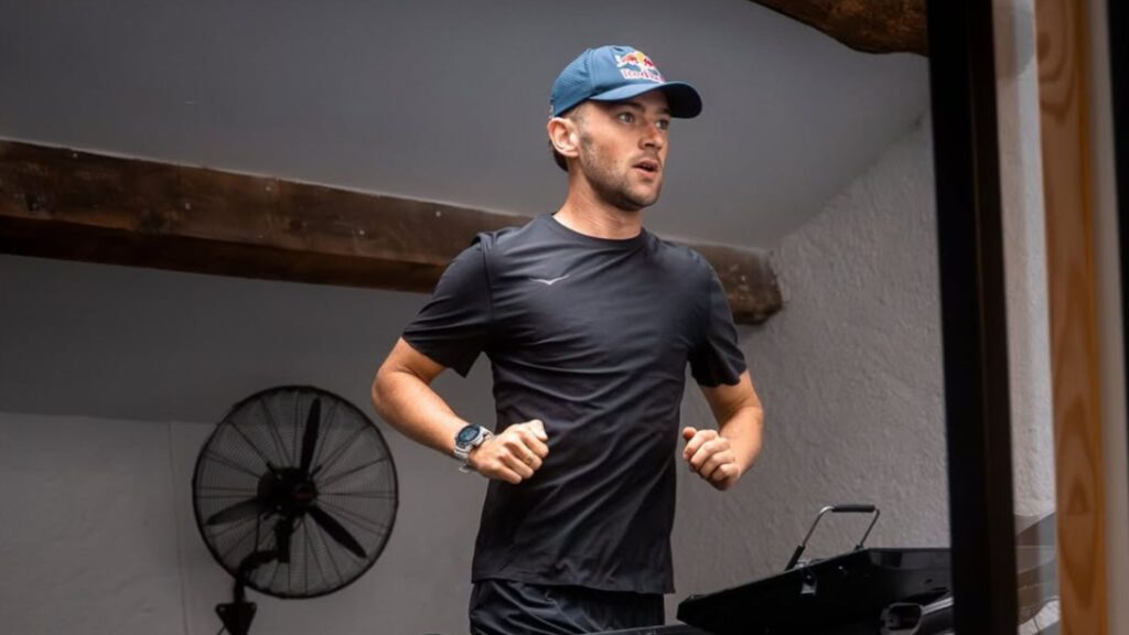 Sam Laidlow entrenando antes de su inicio de temporada 2026