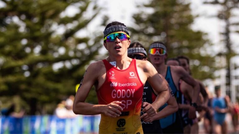 Anna Godoy anuncia su embarazo y no competirá en 2026
