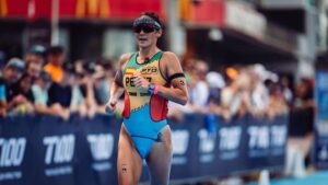 Sara Pérez Sala corriendo durante una prueba T100