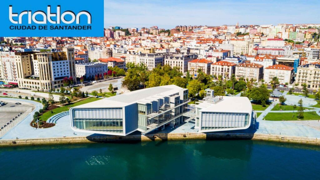 Vista aérea de Santander y del Centro Botín para el Triatlón Ciudad de Santander 2026