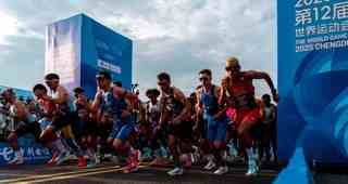 Salida de la prueba masculina de duatlón en los World Games Chengdu 2025